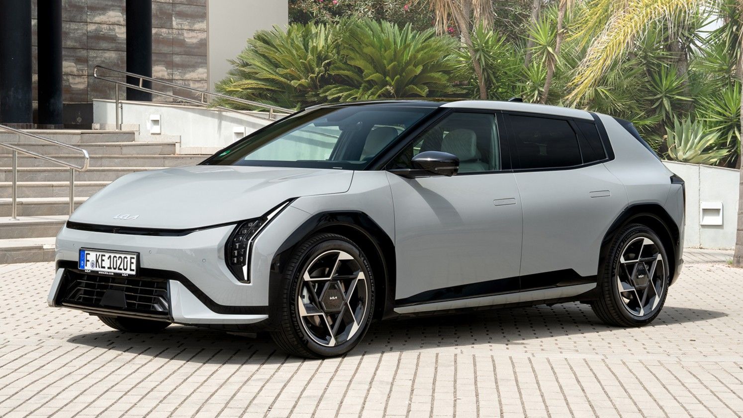 Kia EV4